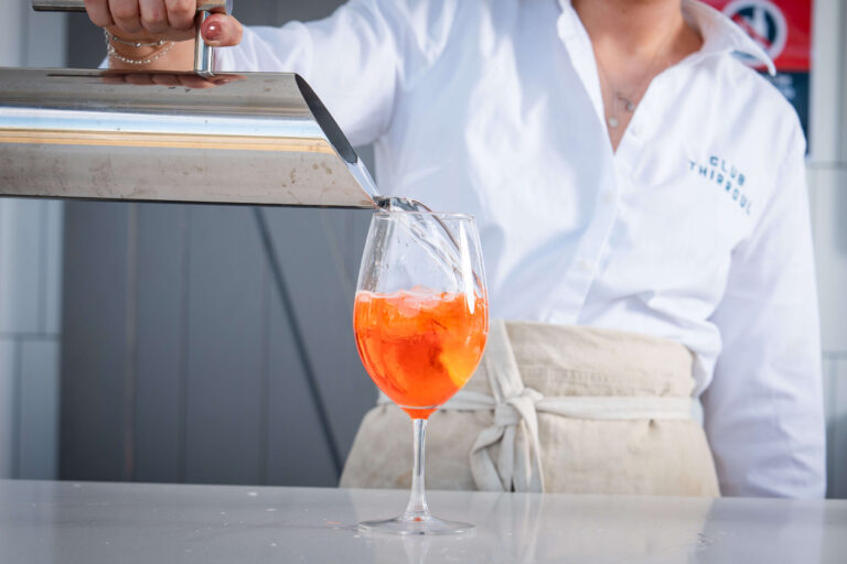 Pop Up Bar
